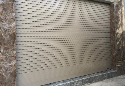 SỬA CỬA CUỐN PHƯỜNG PHÚ THUẬN QUẬN 7 – KHẮC PHỤC SỰ CỐ NHANH, ĐẢM BẢO AN TOÀN 24/24