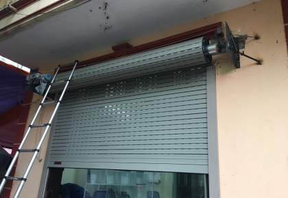 Sửa Chữa Cửa Cuốn Cấp Tốc Hoàng Văn Thái 