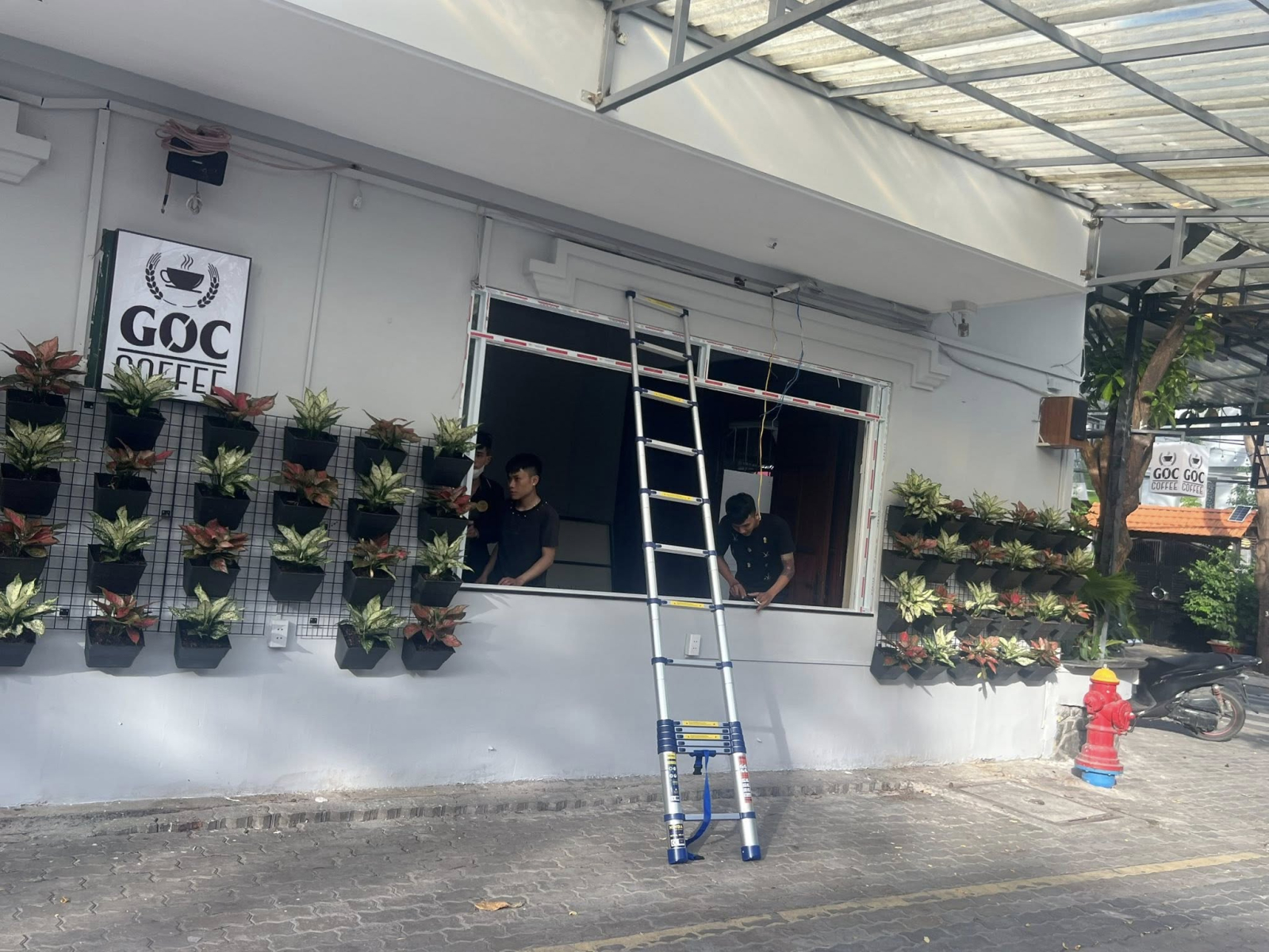 cứu hộ cửa cuốn Nguyễn Đức Cảnh