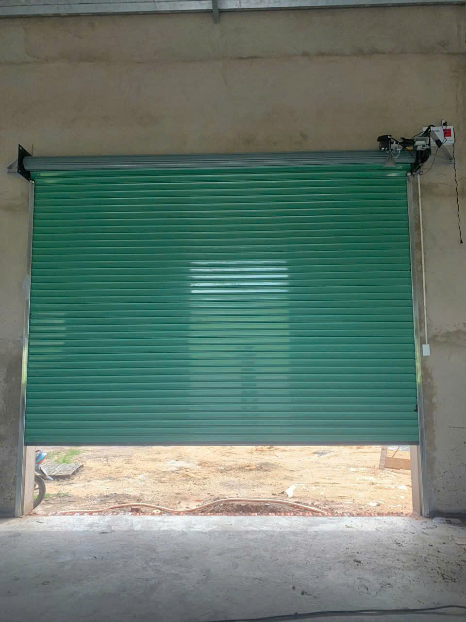 Cứu Hộ Cửa Cuốn Quận 7 Trên Các Tuyến Đường Lớn 