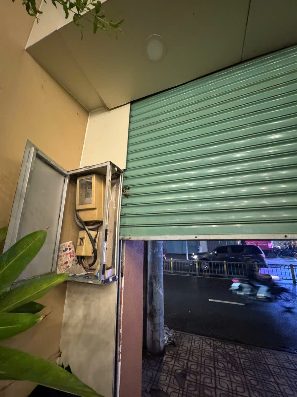 Thay Motor Cửa Cuốn Giá Rẻ Phú Mỹ Hưng Uy Tín, Nhanh 24/24