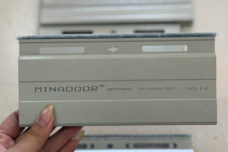 MINADOOR MS16